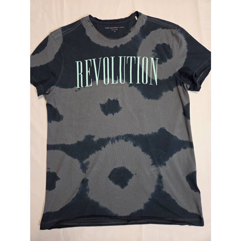 JOHN VARVATOS STAR USA REVOLUTION GRAPHIC GRAY BLUE TIE DYE T-SHIRT MENS MEDIUM